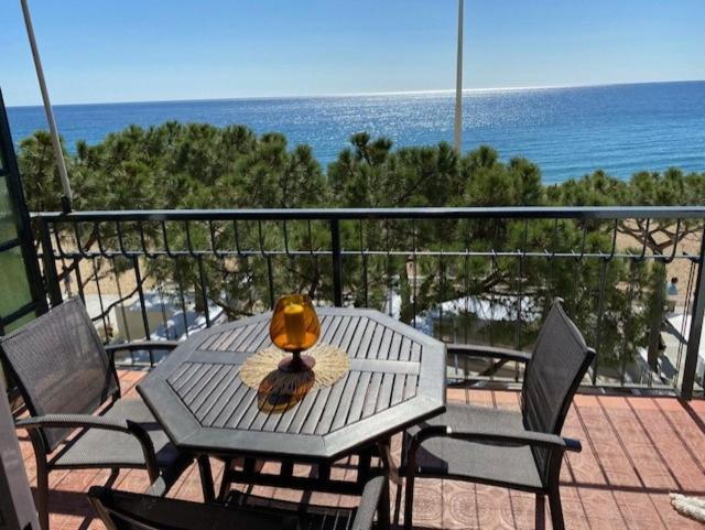 Encantador Piso En Primera Linea De Mar Platja d'Aro Exteriér fotografie